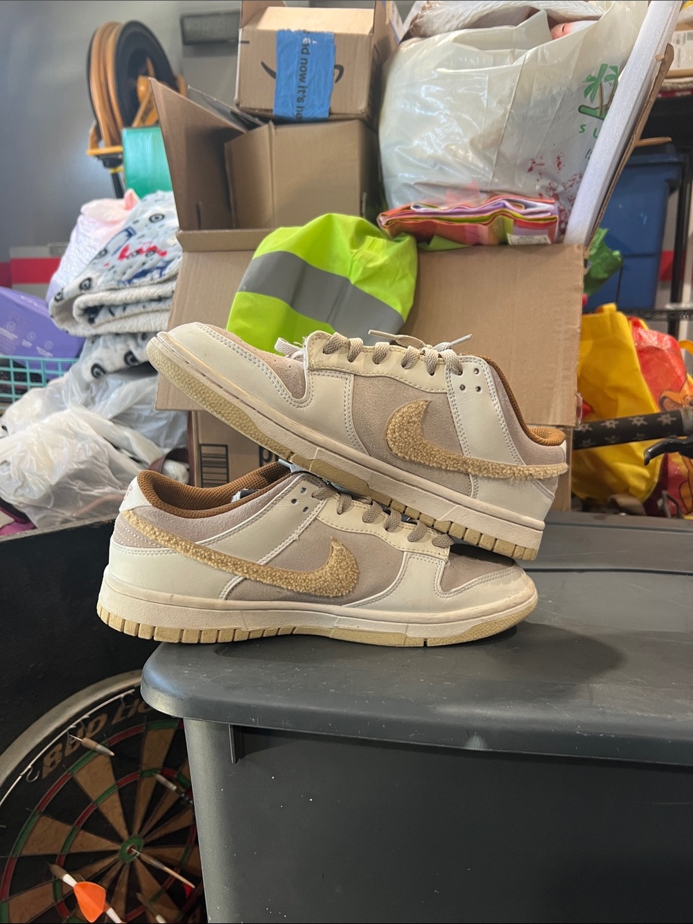 Nike Dunk Low-Top Sneakers in Beige and Cream